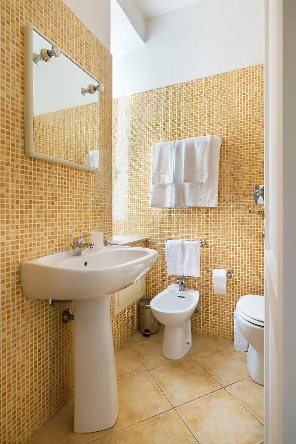 مارسالا Mia Apartments